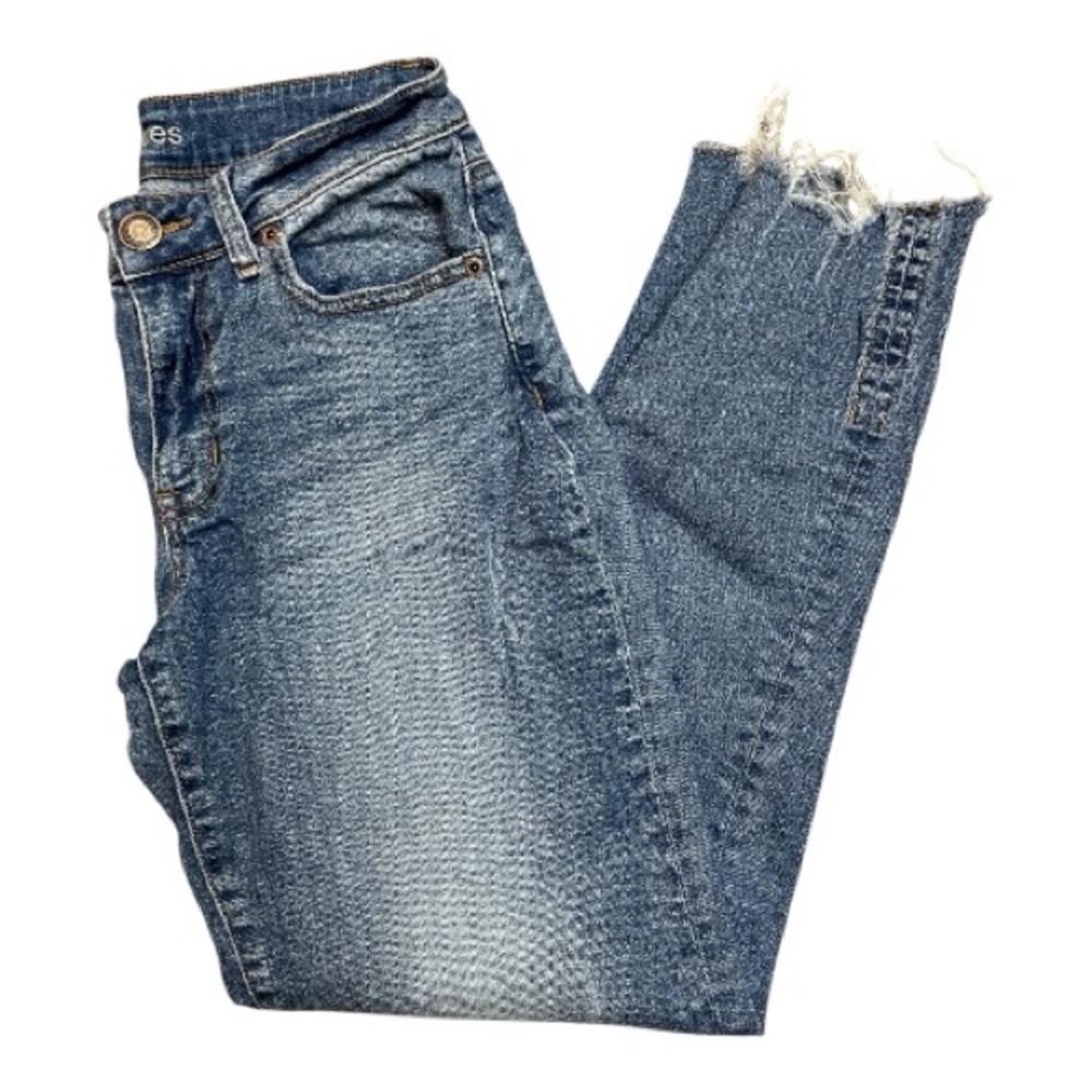Maurices Distressed Boyfriend Jean - Picture 3 of 8